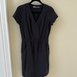REI Aoraki Travel Dress